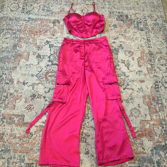 Sincerly Jules Pants - Pink Satin 2 Piece Jumpsuit Set Size Large
